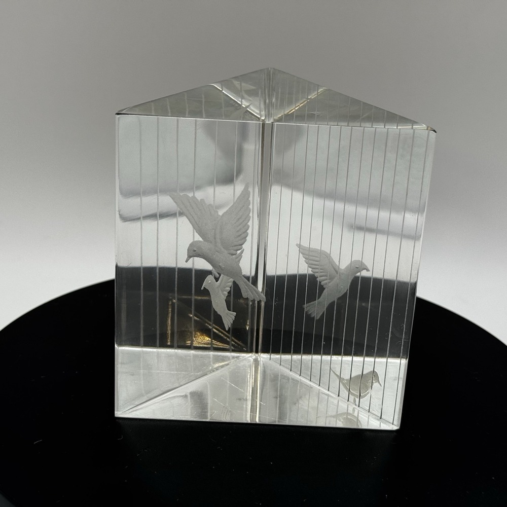 Vintage Kosta Boda Vicke Lindstrand Caged Birds Prism Optic Paperweight VIDEO